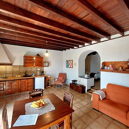 Asuncion C Holiday home
